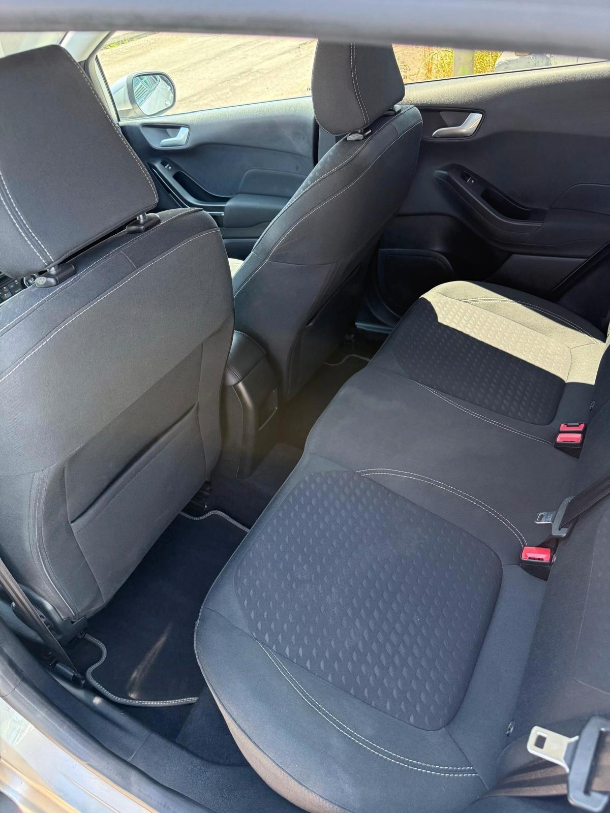 Ford Fiesta 1.5 EcoBlue 120 CV 5 porte Vignale