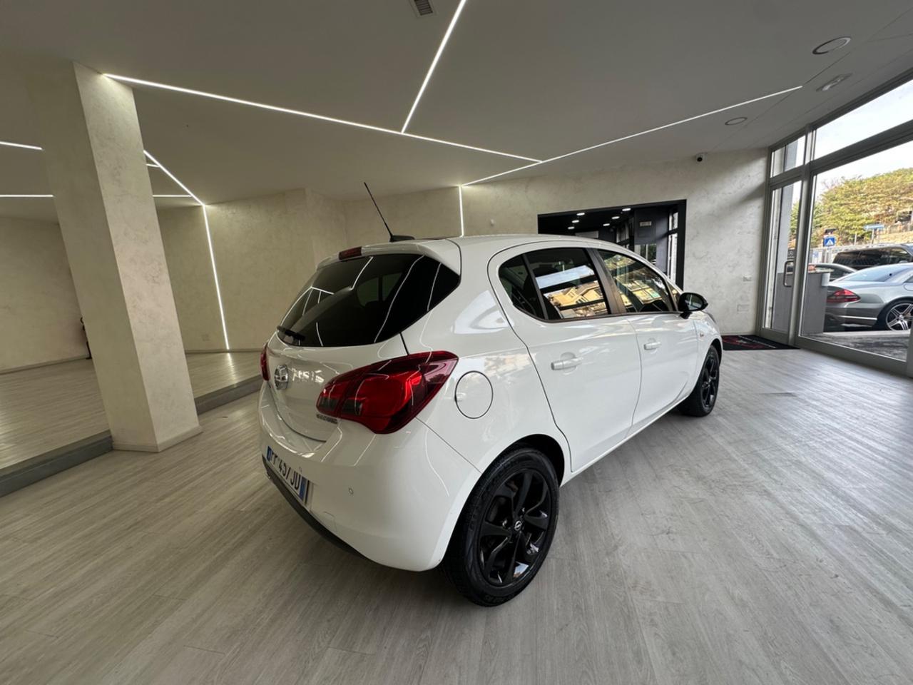 Opel Corsa 1.4 90CV GPL Tech 5 porte Innovation