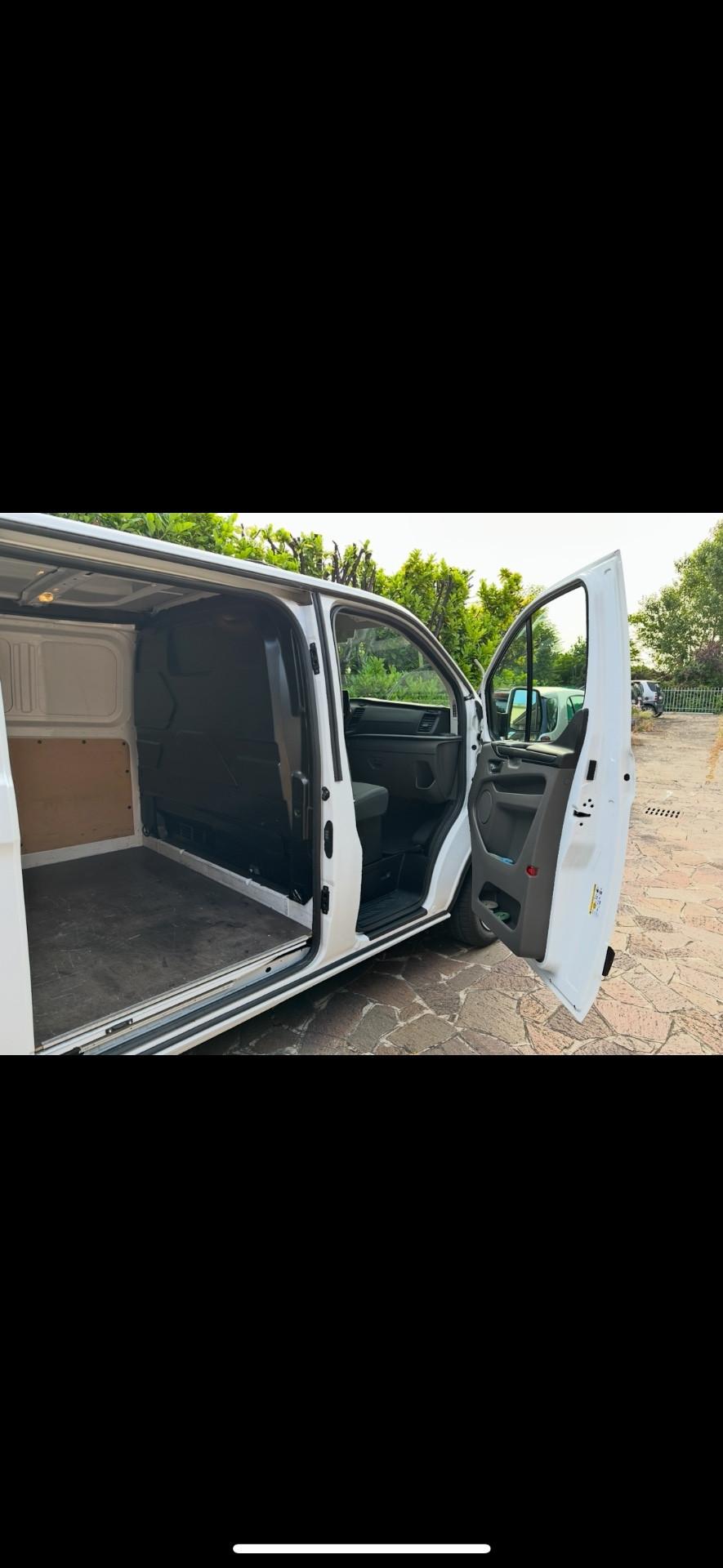 Ford Transit Custom 340 2.0 TDCi 170 PL Furgone Titanium