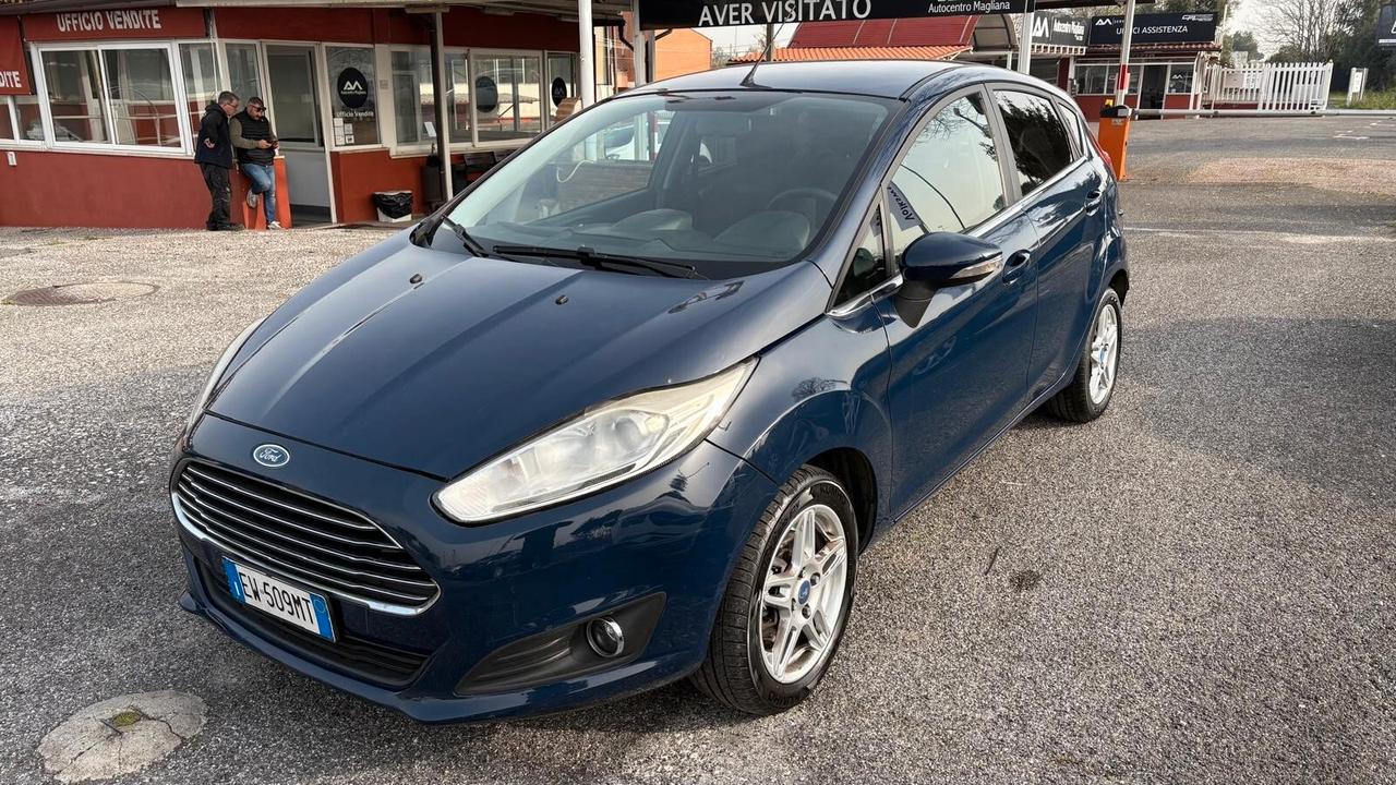 Ford Fiesta 1.4 5 porte Bz.- GPL