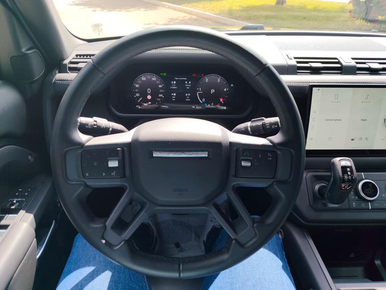 Land Rover Defender 110 3.0D I6 250 CV AWD Auto X-Dynamic HSE 7P.