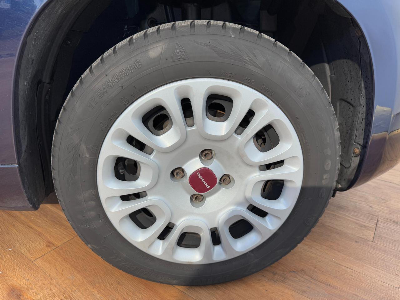 Fiat Panda GPL 1.2 Lounge 69cv E6 5 POSTI