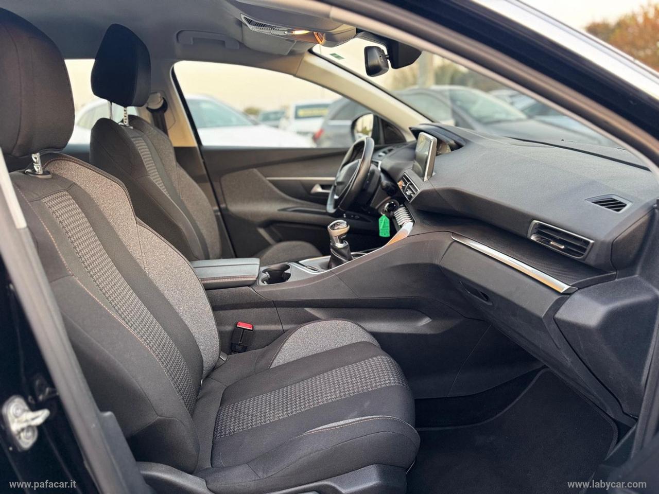 PEUGEOT 3008 BlueHDi 130 S&S Crossway