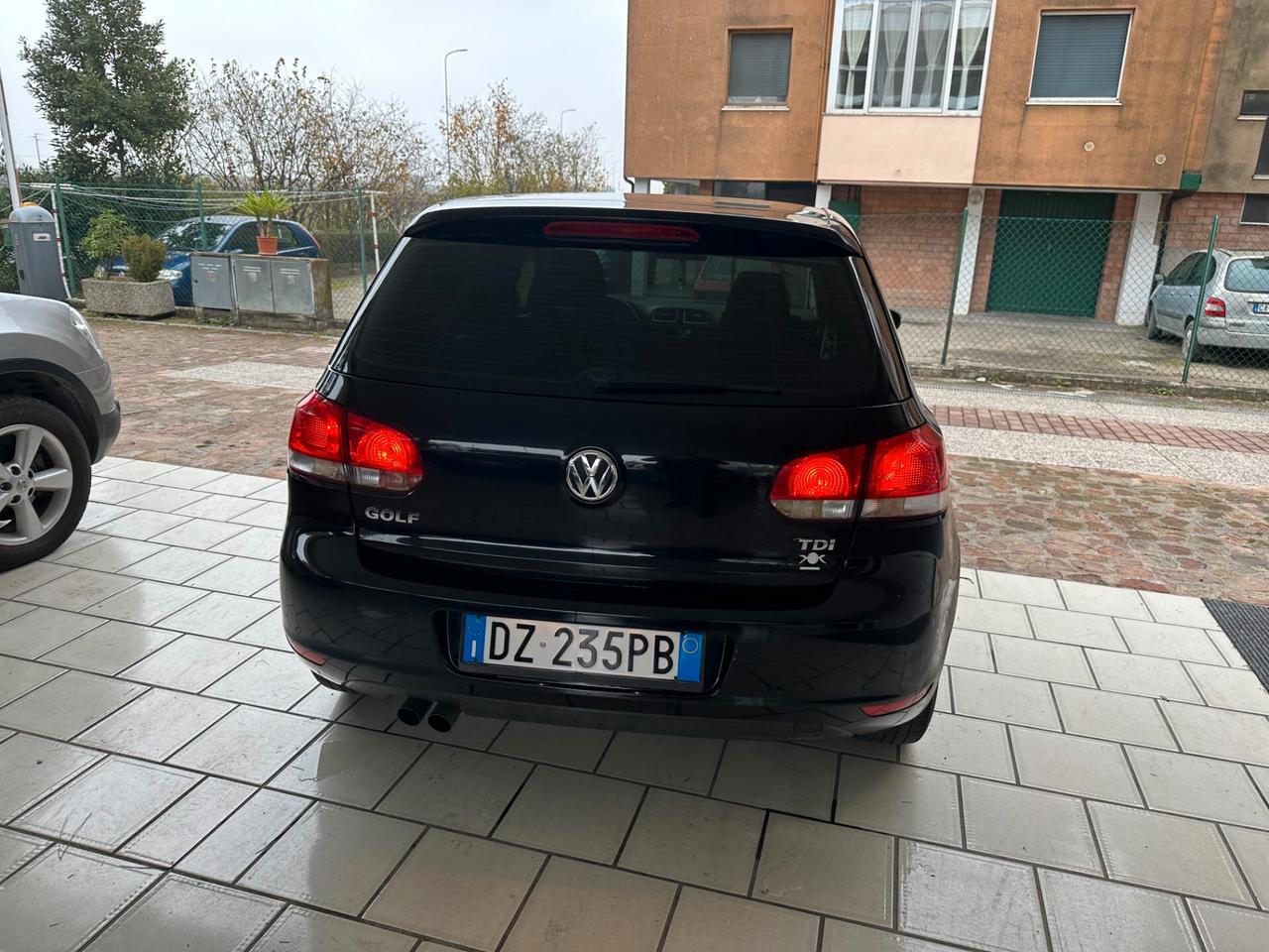 Volkswagen Golf 2.0 TDI 110CV (12 RATE)