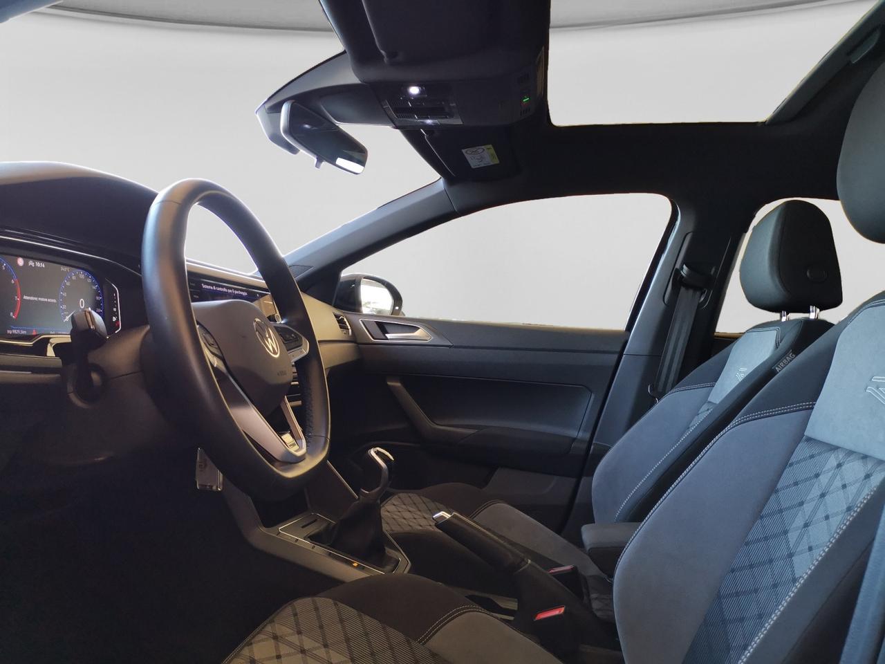 VOLKSWAGEN Taigo - Taigo 1.0 tsi R-Line 115cv