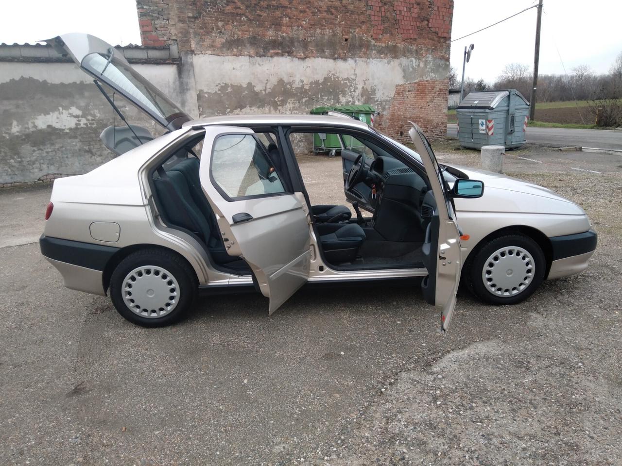 Alfa Romeo 146 1.6 IE cat L 103cv boxer