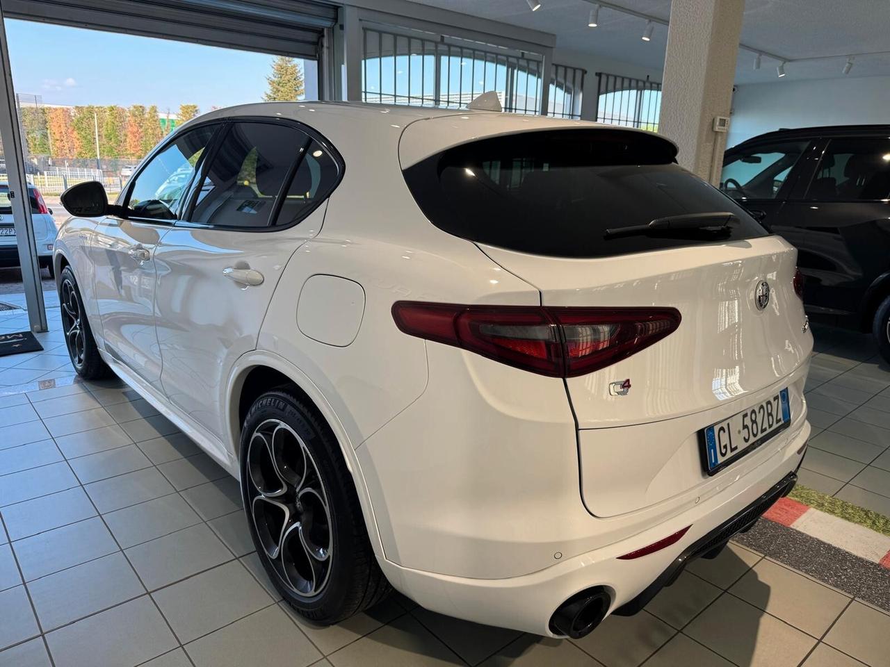 Alfa Romeo Stelvio 2.2 Turbodiesel 210 CV AT8 Q4 Veloce