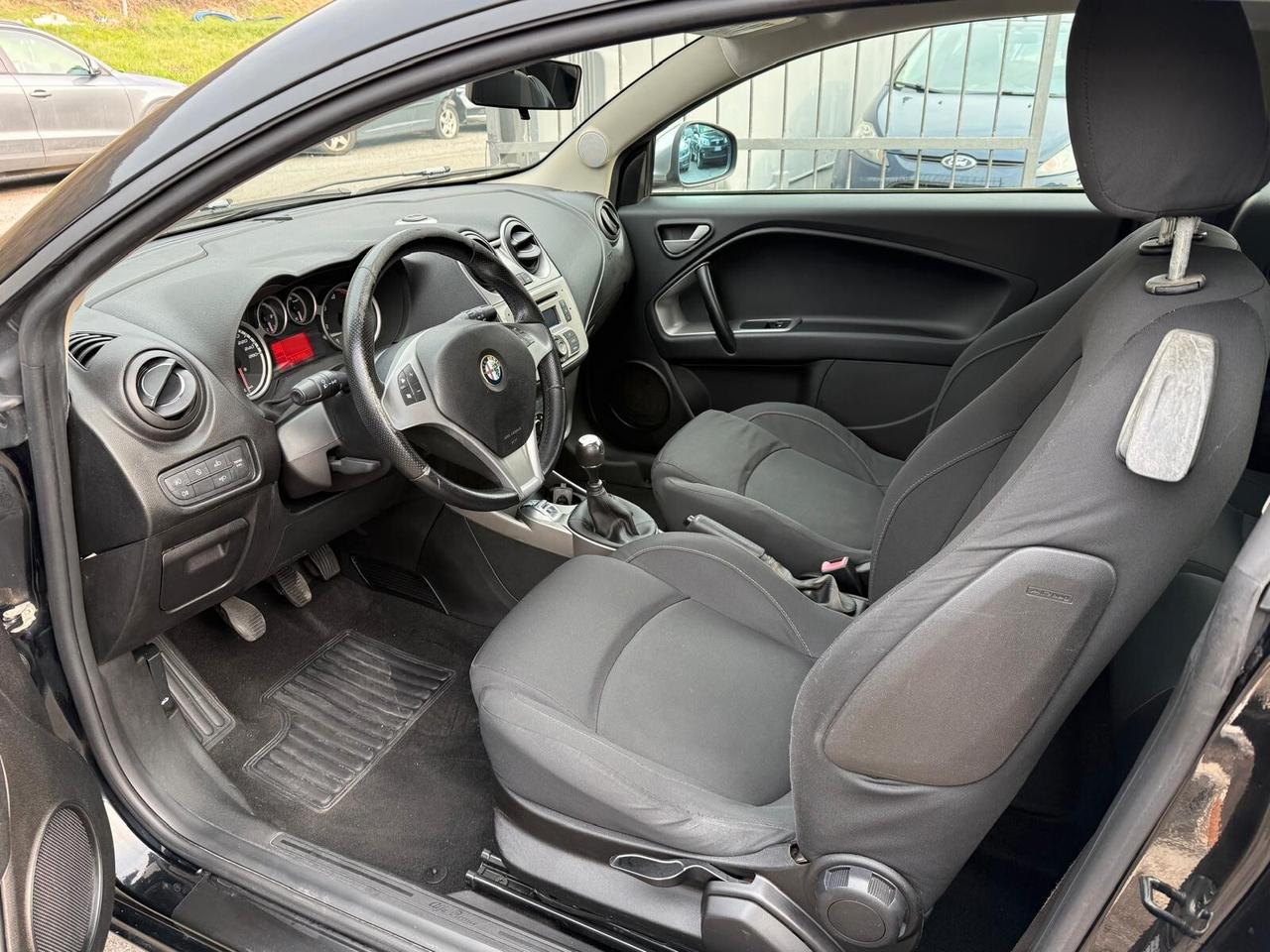 ALFA ROMEO MITO 1.3 JTD DISTINTIVE SPORT PACK OK NEOP.