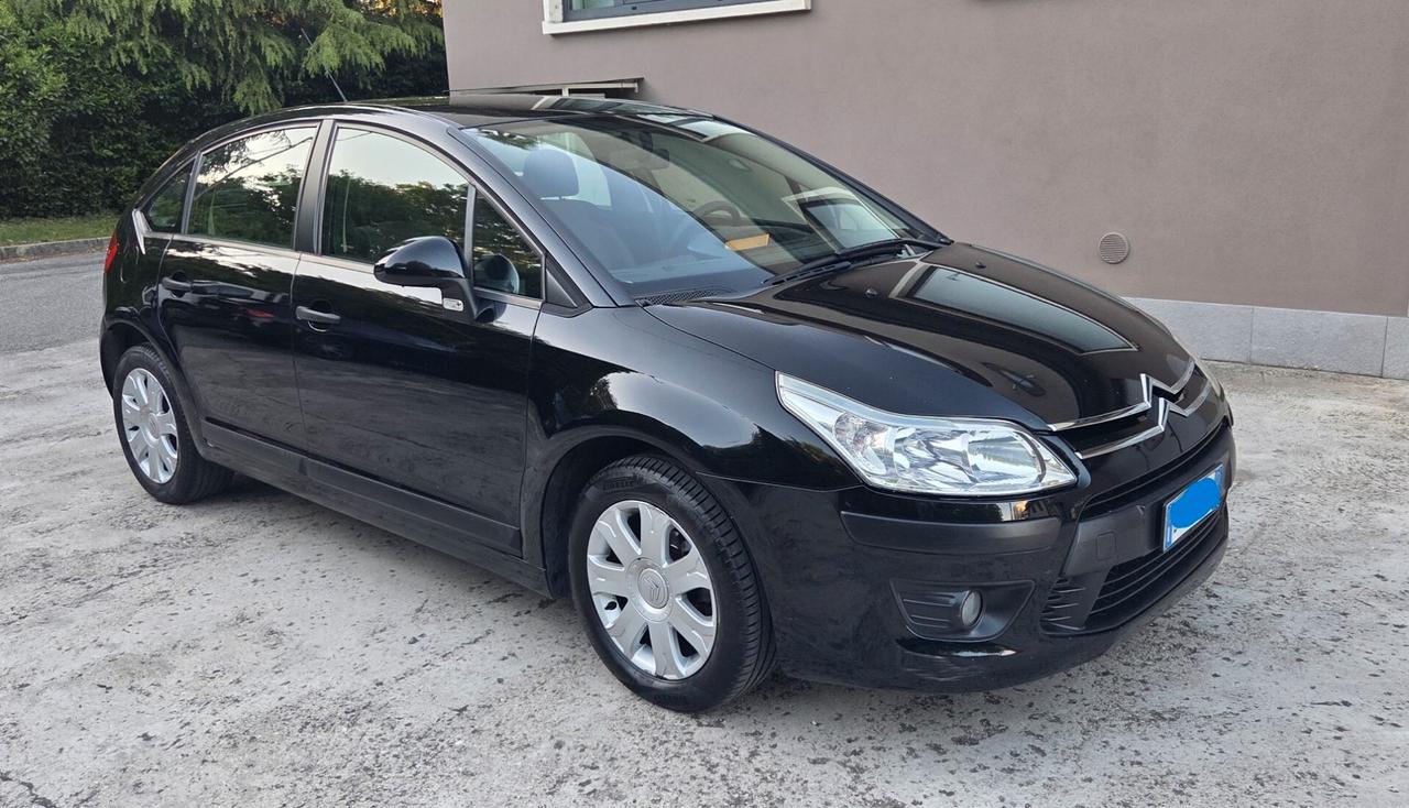 Citroen C4 1.6 HDi 90CV 5 porte