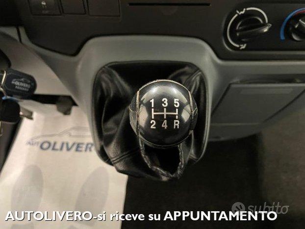 FORD Transit 2.2 TDCi 110cv L1-H2 IVA INCLUSA UN