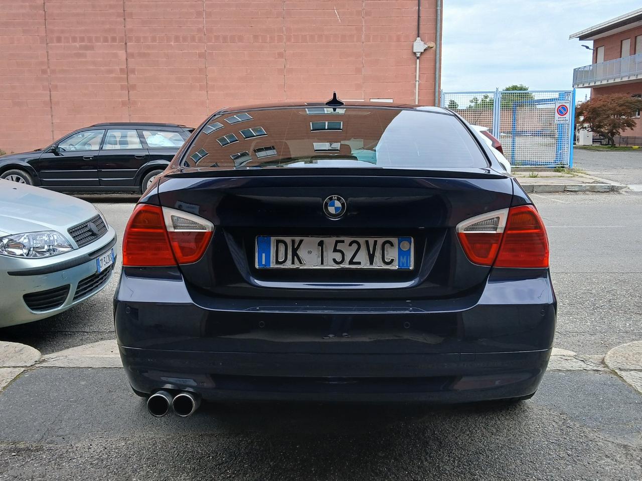 BMW 320d 177CV aut. Futura