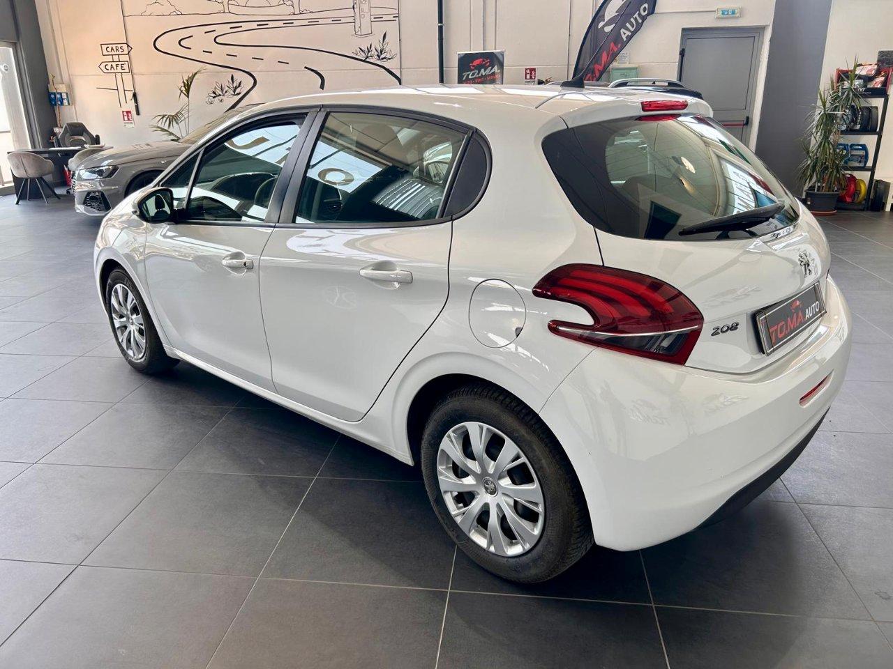 Peugeot 208 5 Porte 208 5p 1.5 bluehdi Active s&s 100cv 5m