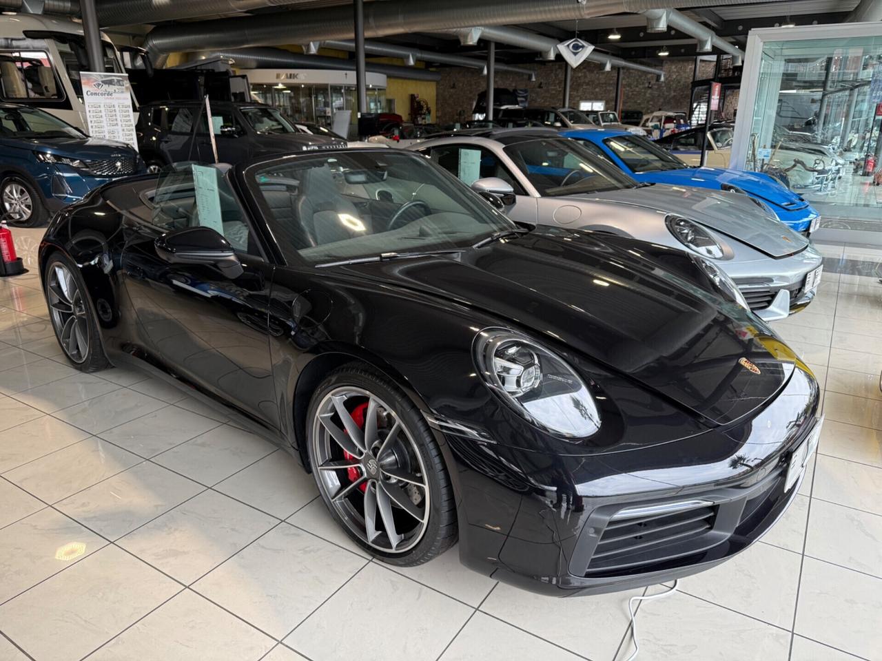 PORSCHE 911 992 CARRERA 4S