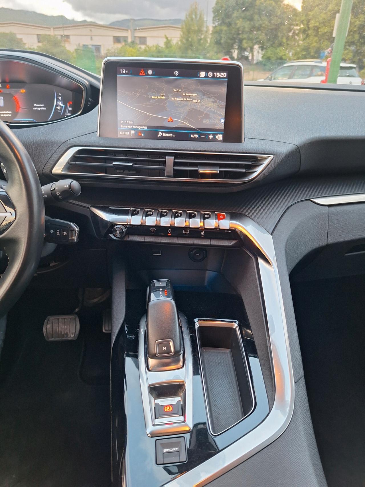Peugeot 3008 BlueHDi 130 S&S EAT8 Allure