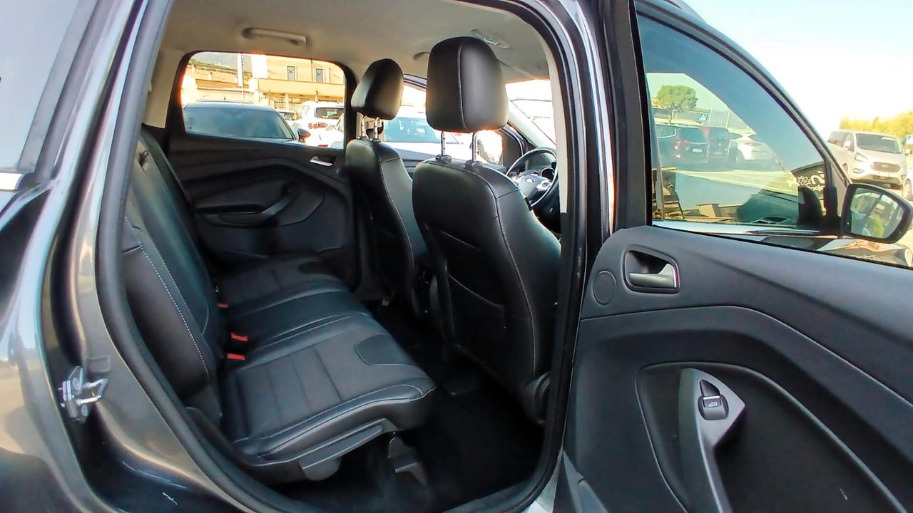 Ford Kuga 2.0 TDCI 150 CV S&S 4WD Titanium