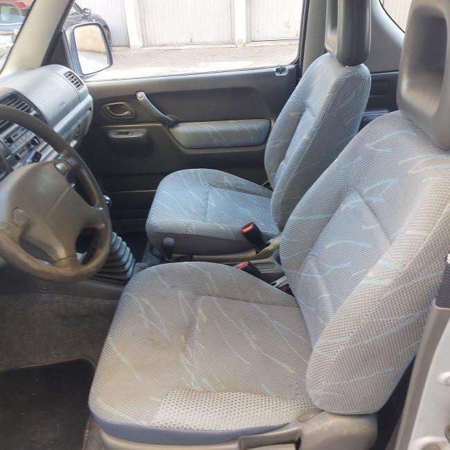 Suzuki Jimny 1.3i 16V cat 4WD JLX
