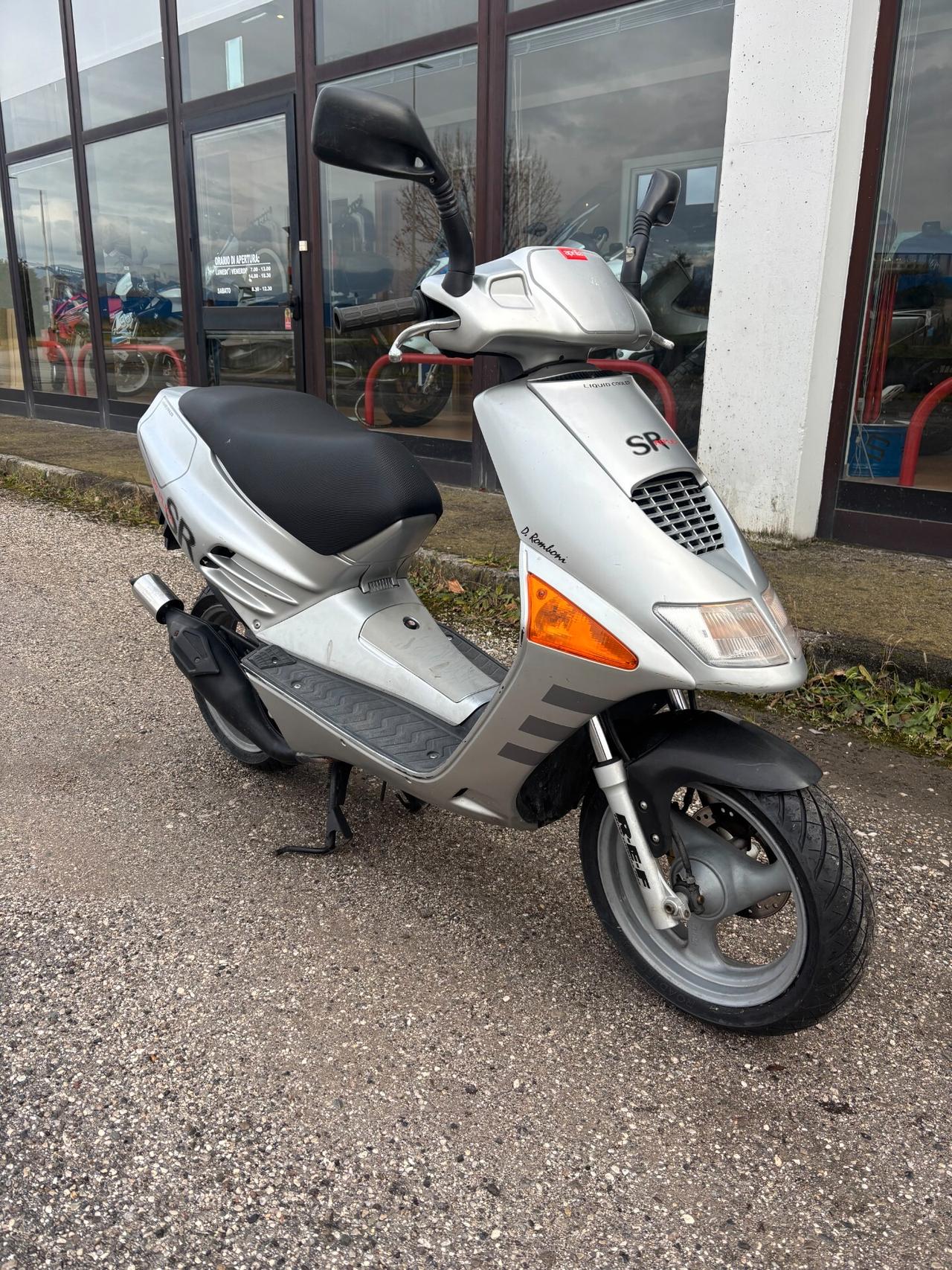 Aprilia SR 50 Replica