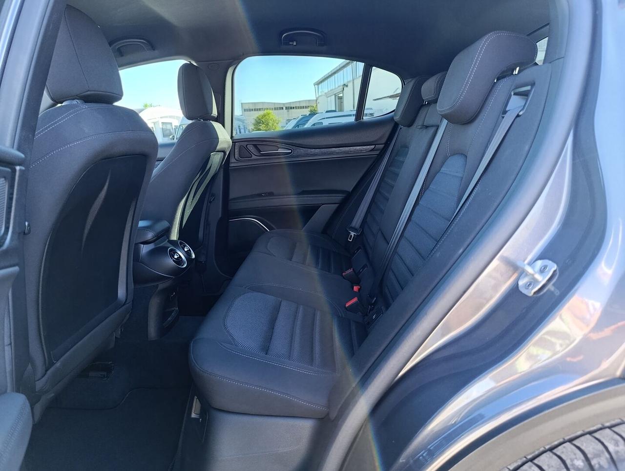 Alfa Romeo Stelvio 2.2 t Q4 190cv automatica
