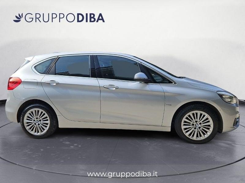BMW Serie 2 Active Tourer Serie 2 F45 2014 Active Tourer 216d Active Tourer Luxury my17