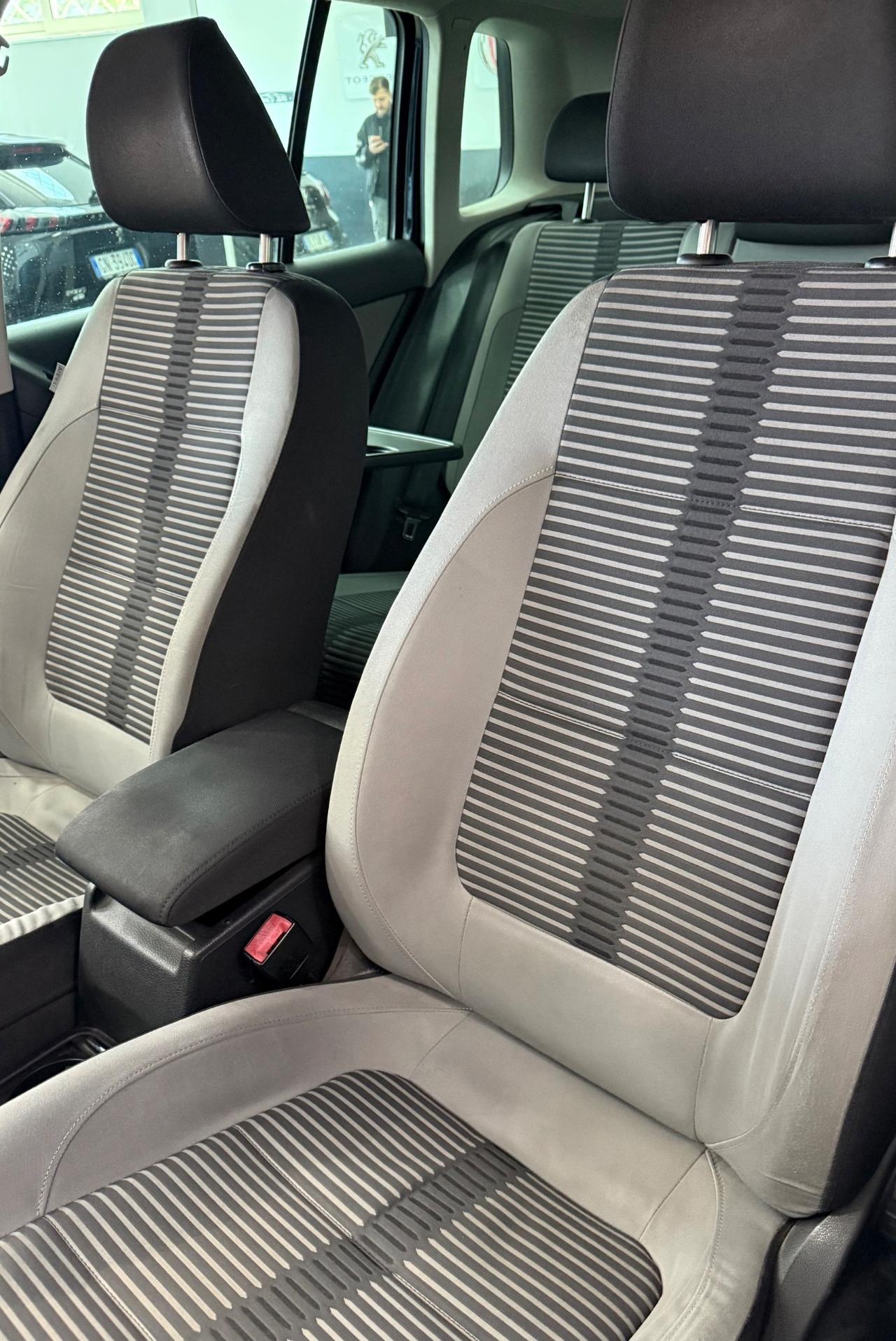 Volkswagen Tiguan 2.0 TDI DPF 4MOTION DSG Sport & Style