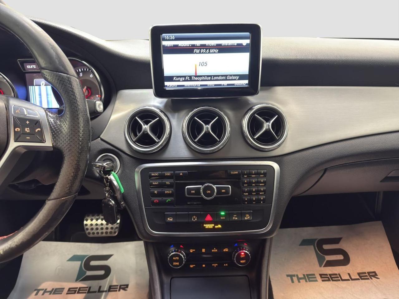 Mercedes-Benz GLA 250 Automatic 4Matic Premium