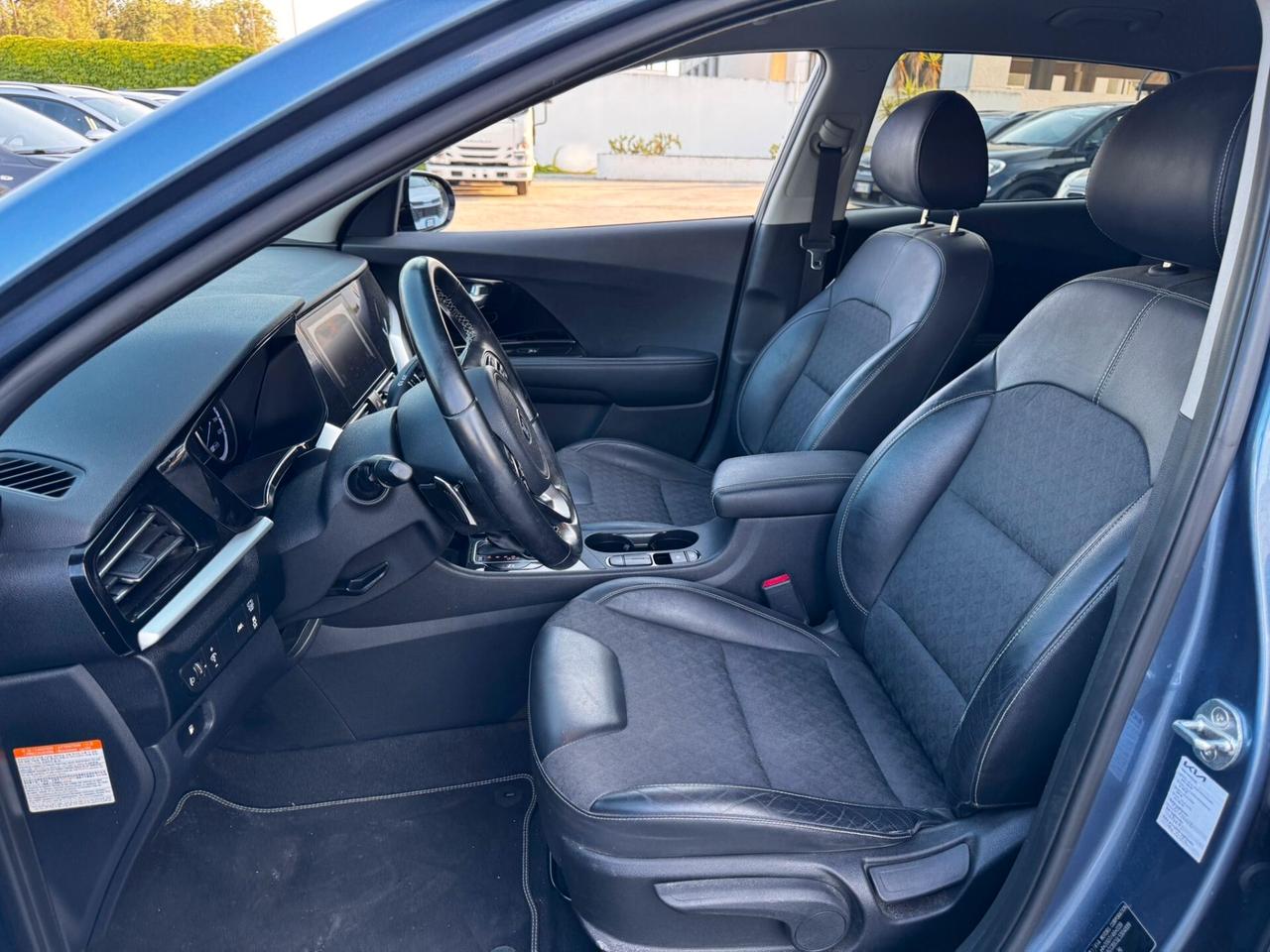 KIA NIRO 1.6 FULL HYBRID STYLE 2020 RETROCAMERA