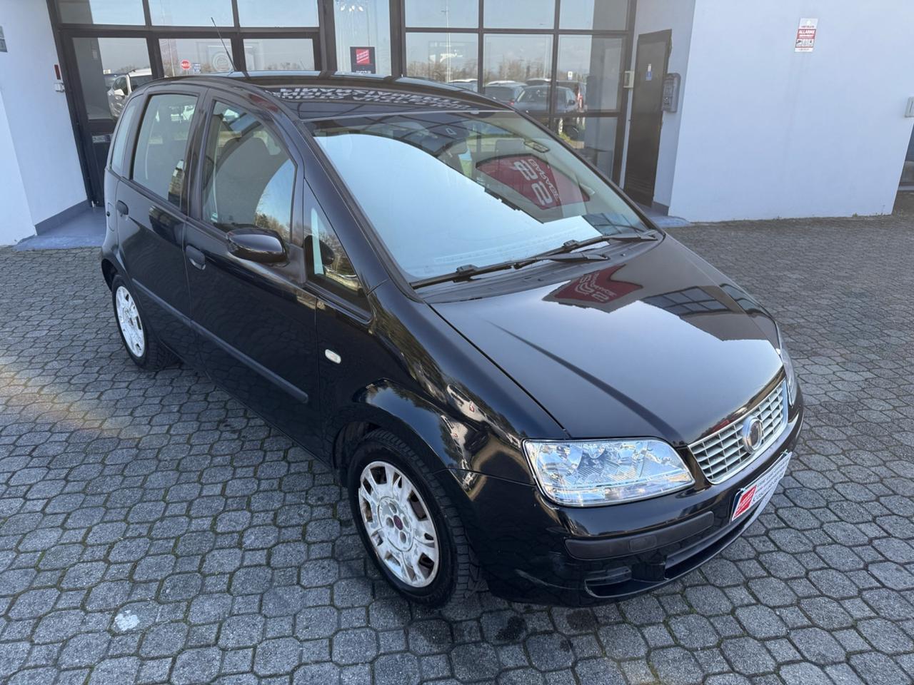 Fiat Idea 1.2 b.|NEOPATENTATI