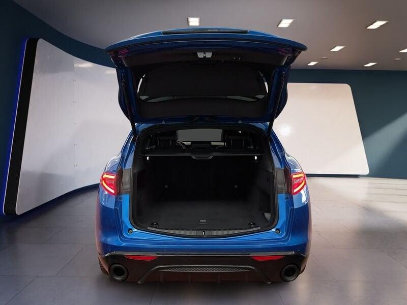 Alfa Romeo Stelvio 2023 2.2 t Veloce Q4 210cv auto