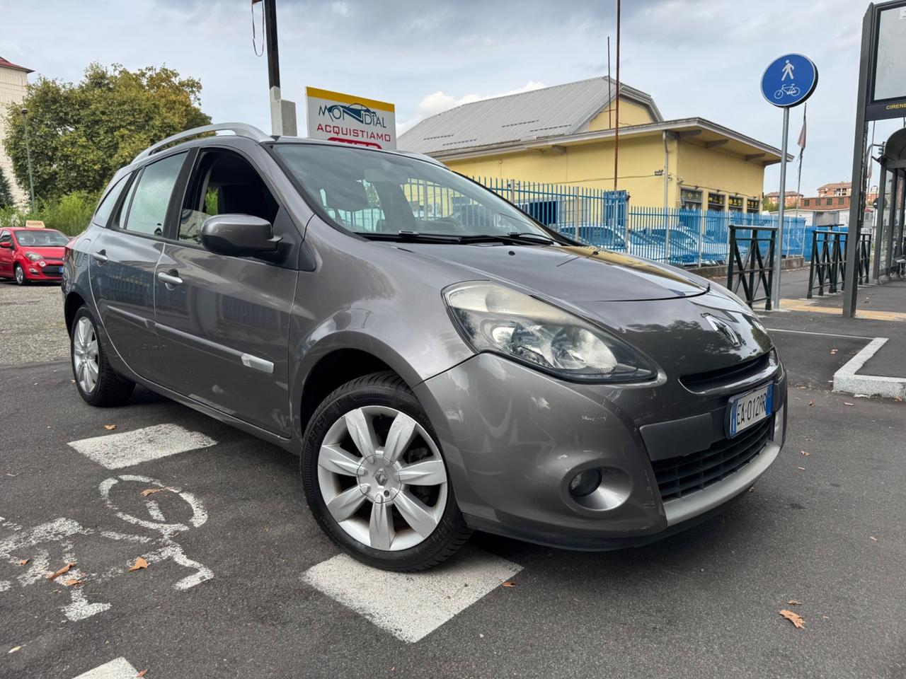 Renault Clio 1.2 16V SporTour Luxe