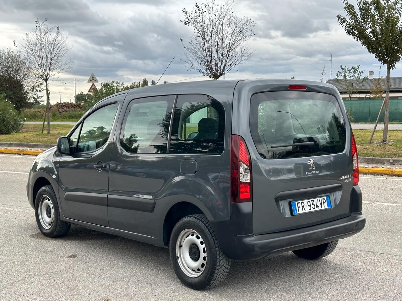 Peugeot Partner AUTOCARRO 5 POSTI 1.6 Bluehdi