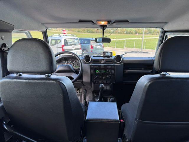 LAND ROVER Defender 90 2.4 TD4 Station Wagon SE ITALIANO VETTURA