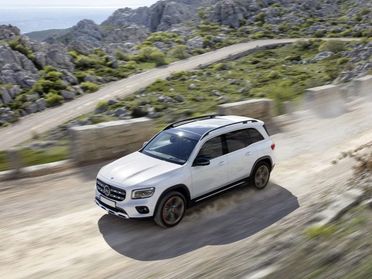 MERCEDES-BENZ GLB 200 d Automatic Sport