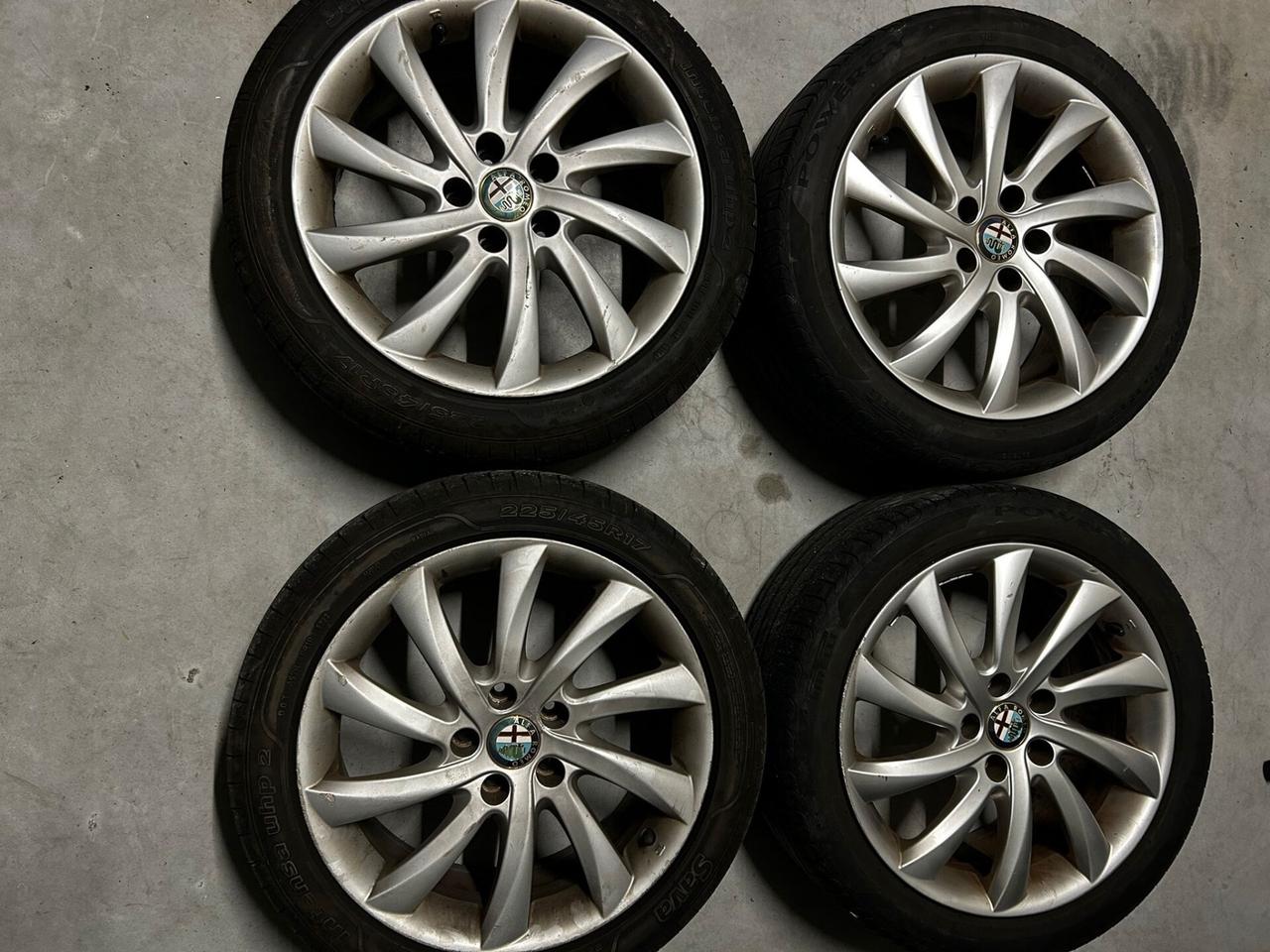 Alfa Romeo Giulietta 1.6 JTD 105 CV GANCIO TRAINO