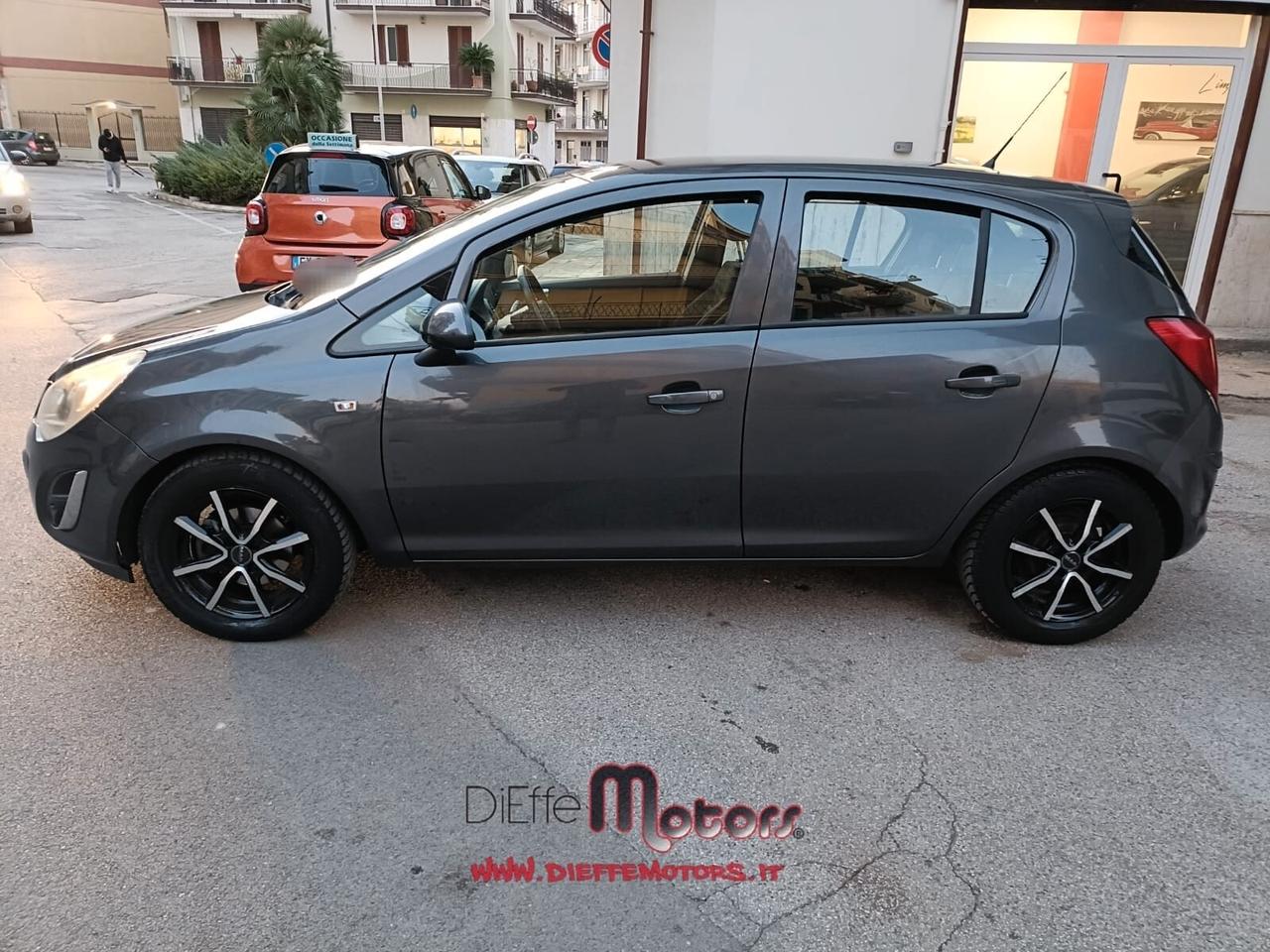 Opel Corsa 1.2 85CV 5 porte GPL-TECH Elective