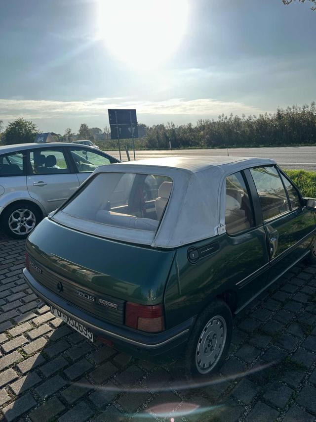 PEUGEOT 205 1.4 Cabriolet Roland Garros