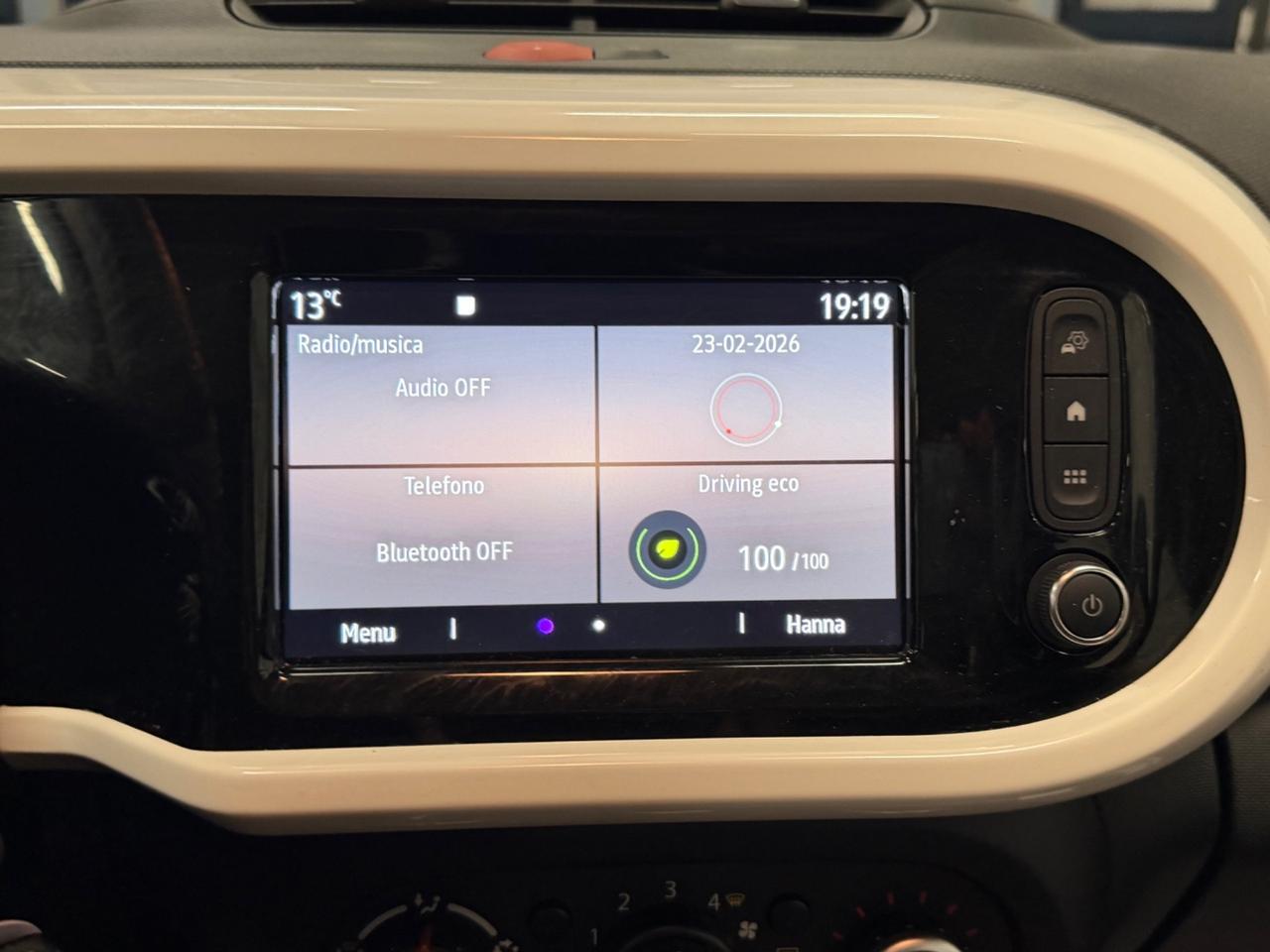 Renault Twingo 65 CV Intens LED NAVIGATORE PELLE FEND UNIPRO