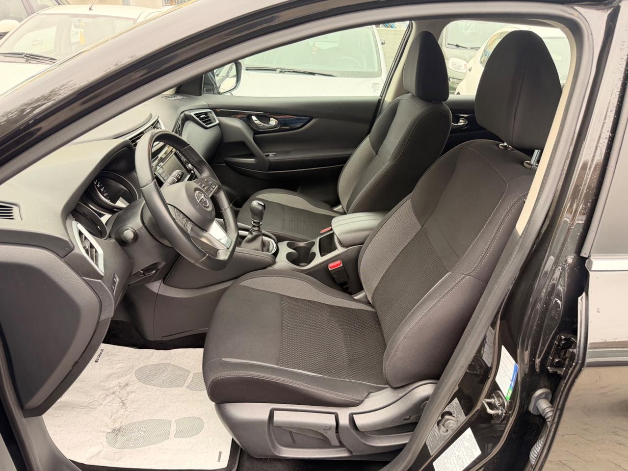 Nissan Qashqai 1.3 DIG-T 140 CV N-Connecta