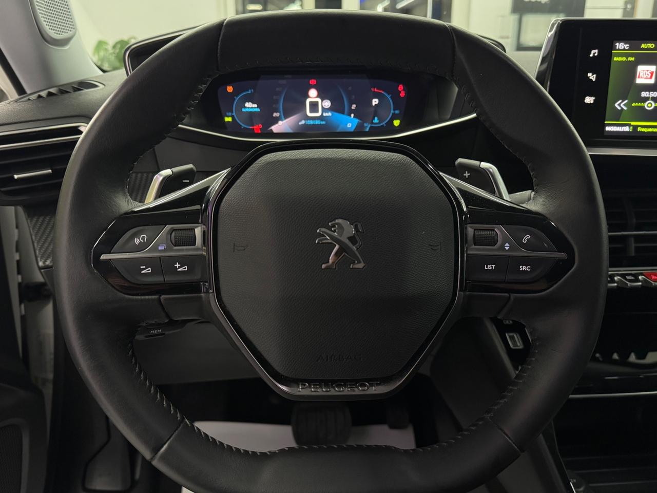 Peugeot 2008 BlueHDi 130CvEAT8 Allure Pack