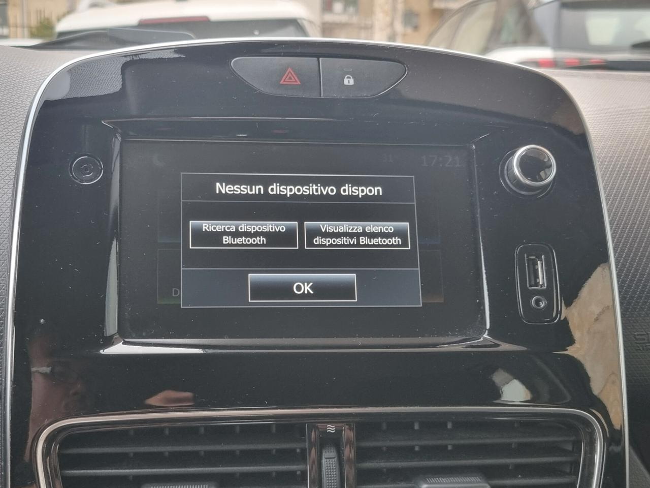 Renault Clio dCi 8V 90 CV 5 porte Moschino Intens