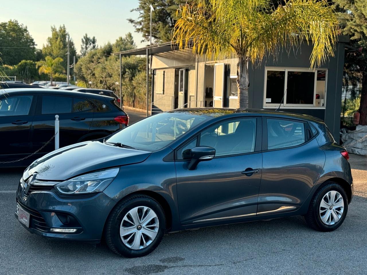 Renault Clio TCe 12V 90CV NAVI 2019