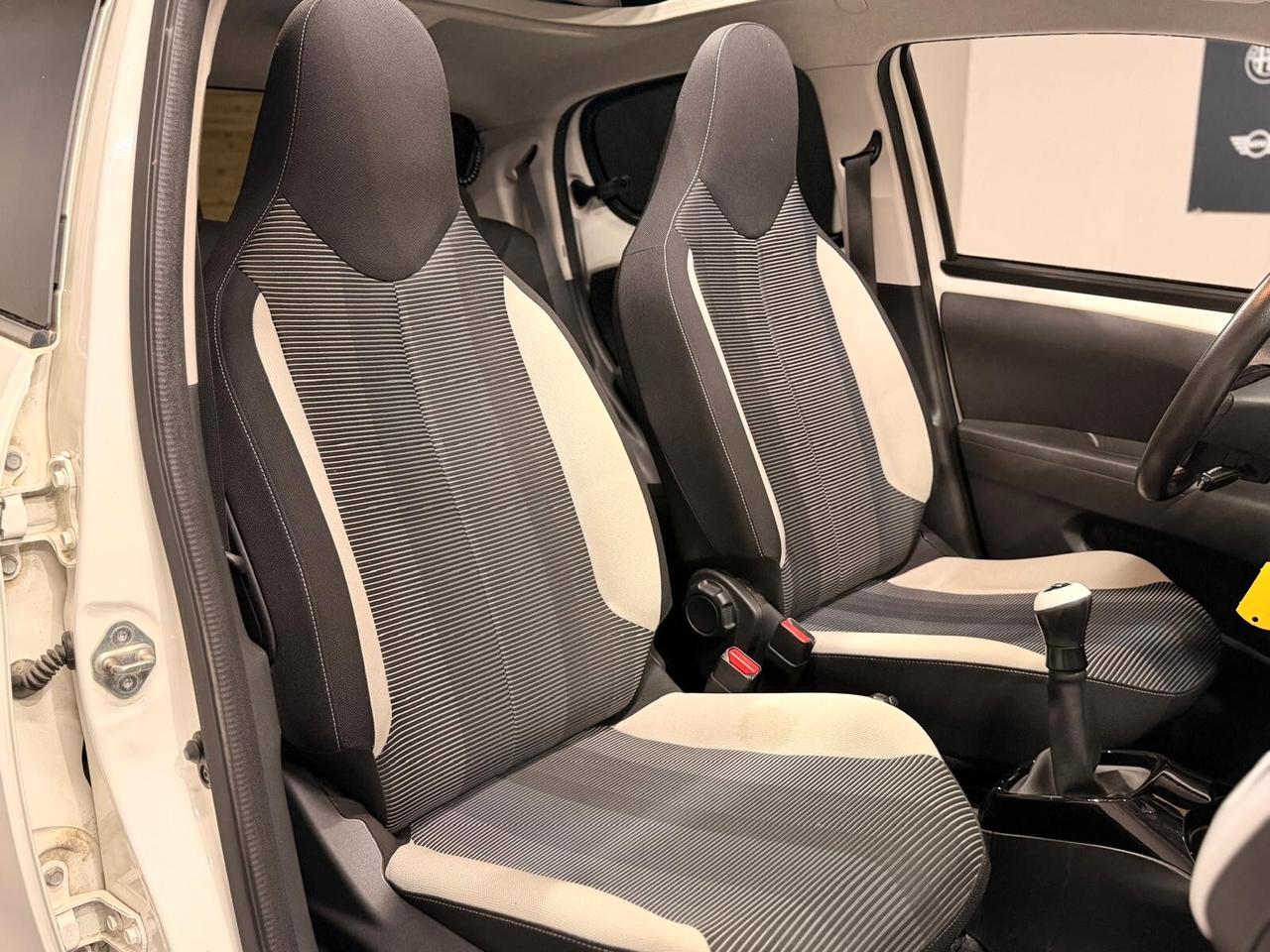 Peugeot 108 PureTech 82 5 porte Allure TOP!