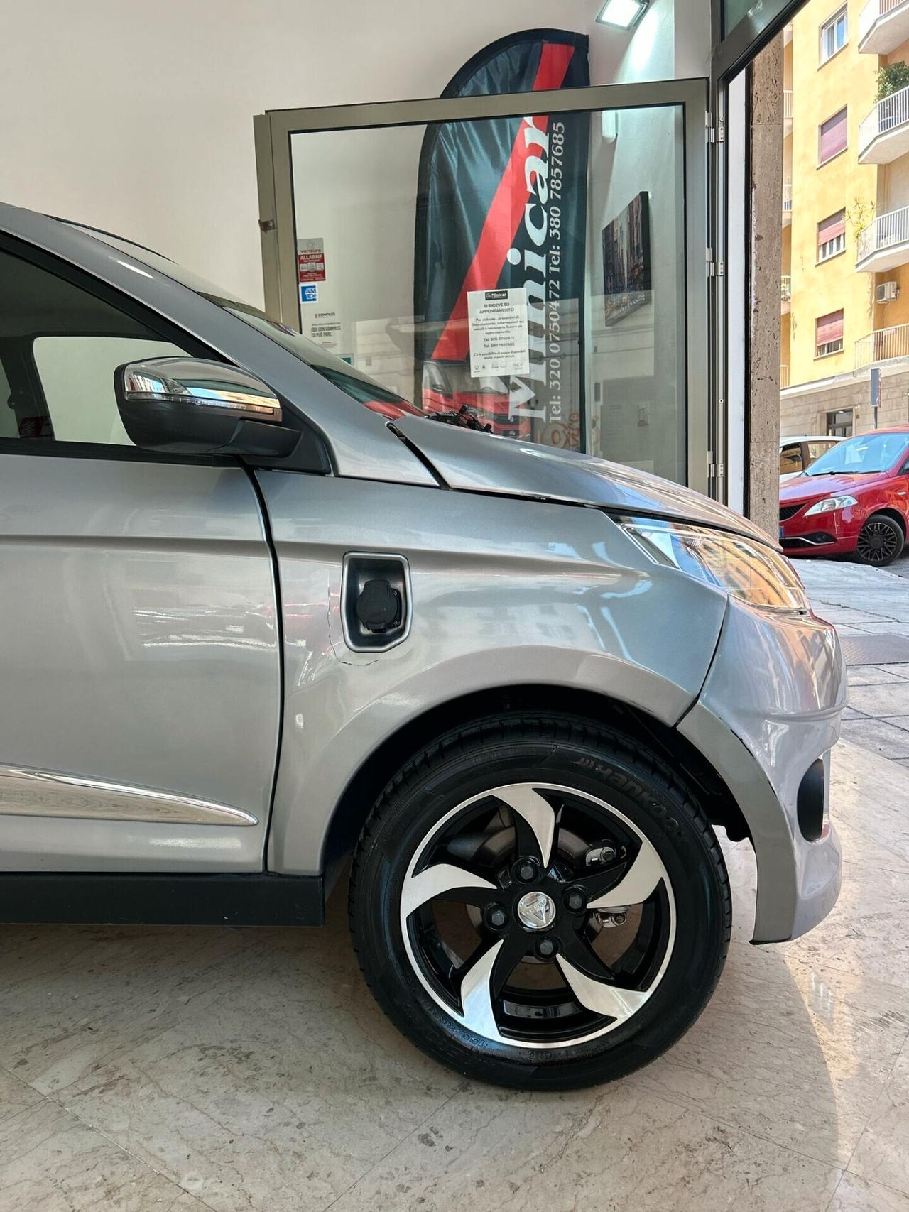 Aixam e-City Premium