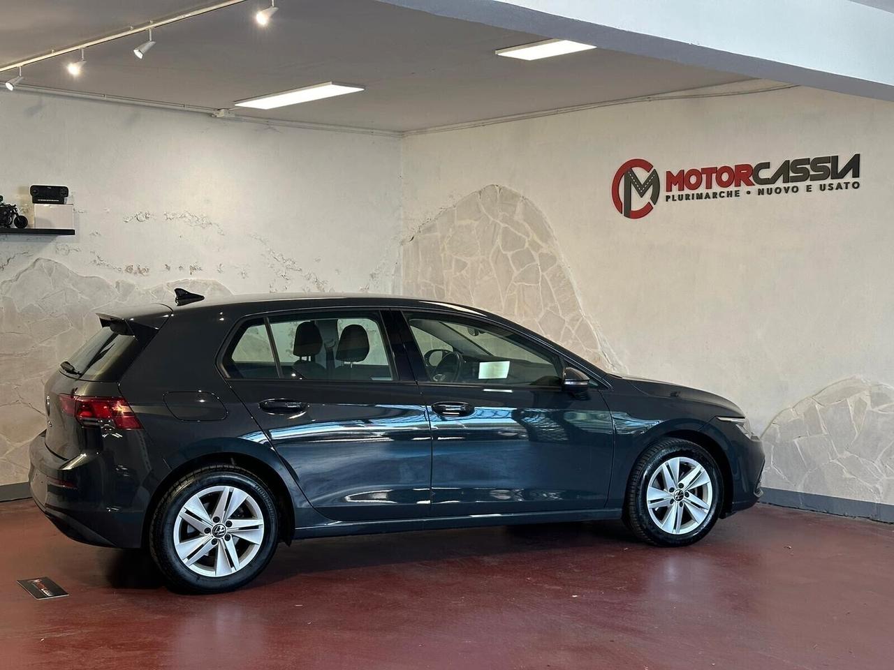 Volkswagen Golf 2.0 TDI 115 CV SCR Life AUTOMATICA