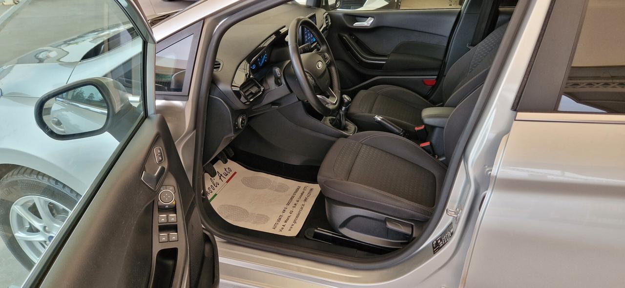 Ford Fiesta 1.1 75cv GPL Titanium ** Navi - Led - Park Assist **