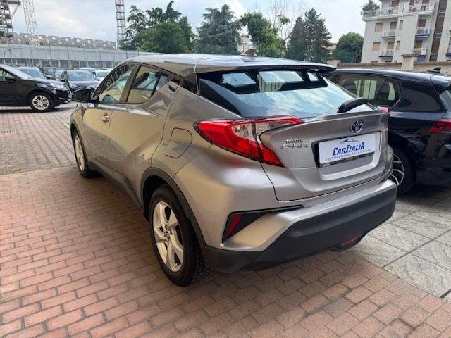 TOYOTA C-HR 1.8 Hybrid E-CVT Business