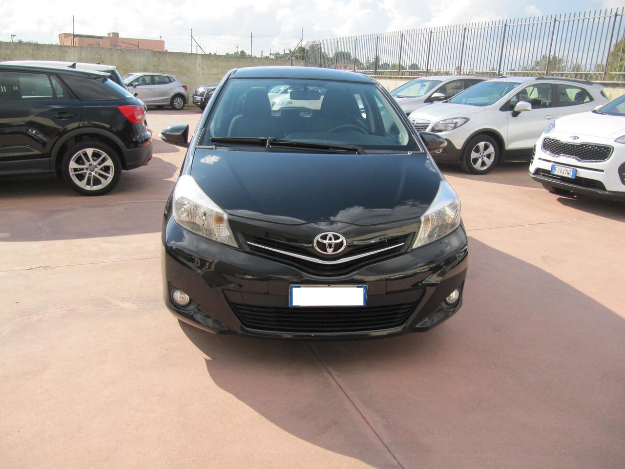 Toyota Yaris 1.0 5 porte Lounge - 2013