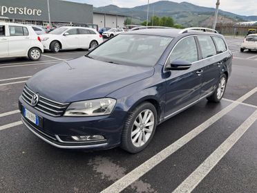 Volkswagen Passat Var. 2.0 TDI Highline BlueM.Tech.