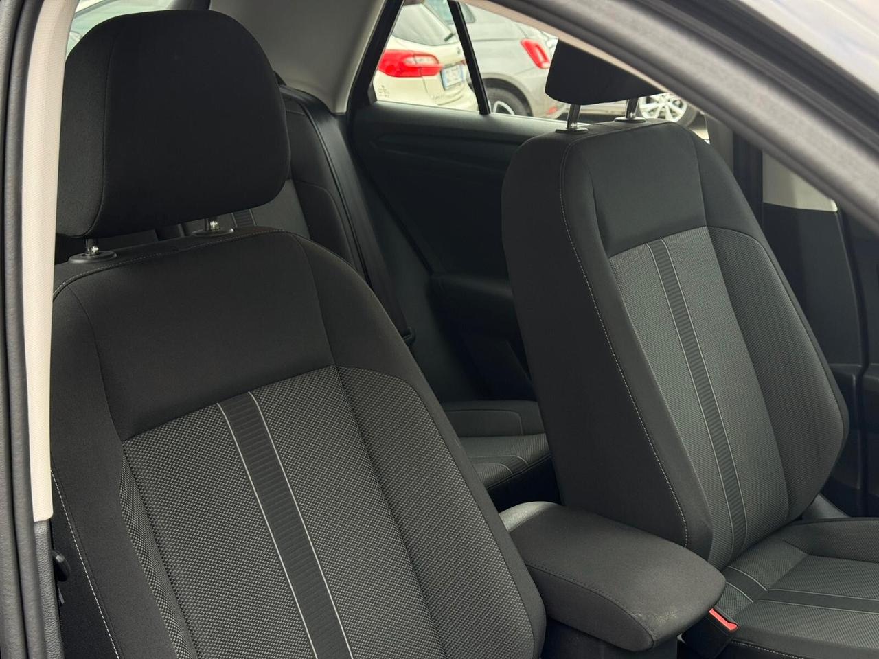 Volkswagen T-Roc 2.0 TDI SCR Life