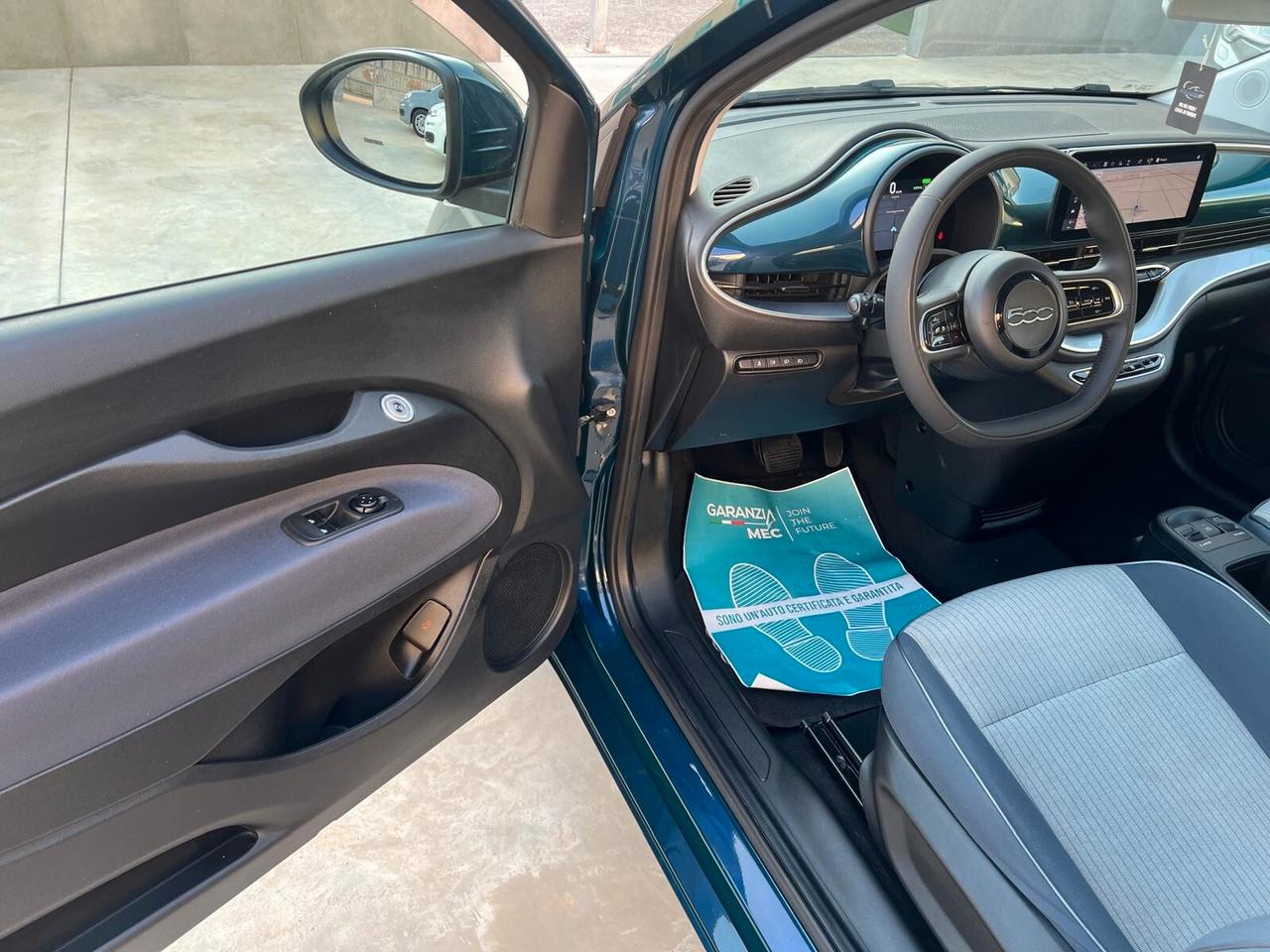 Fiat 500e Berlina 42 kWh