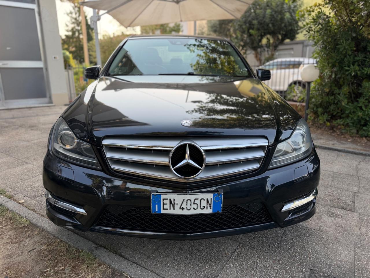 Mercedes-benz C 220 CDI BlueEFFICIENCY Avantgarde